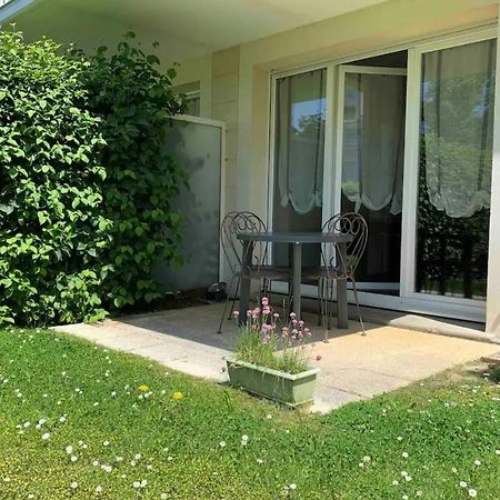 Quiet Apartment With Garden And Optical Fiber Cabourg Exterior photo