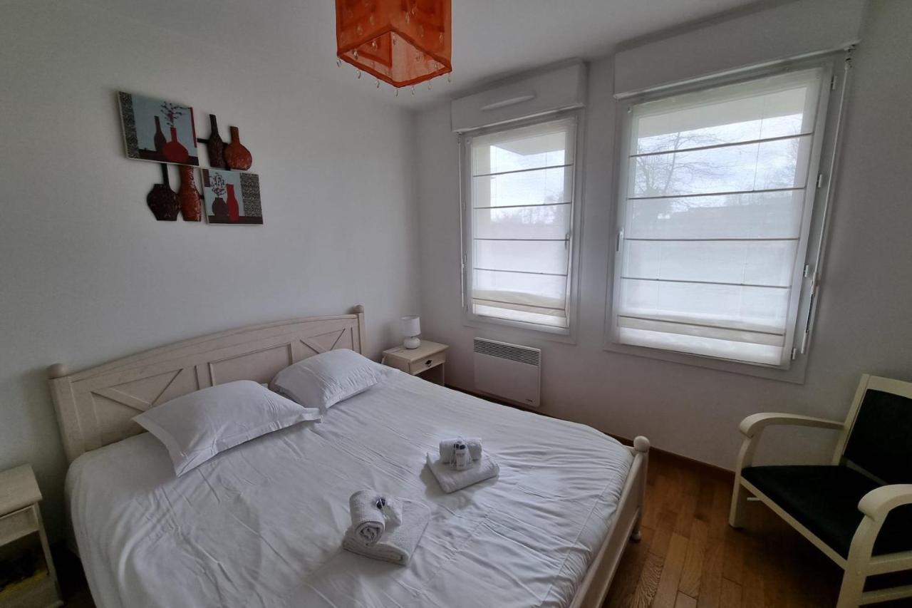 Quiet Apartment With Garden And Optical Fiber Cabourg Exterior photo